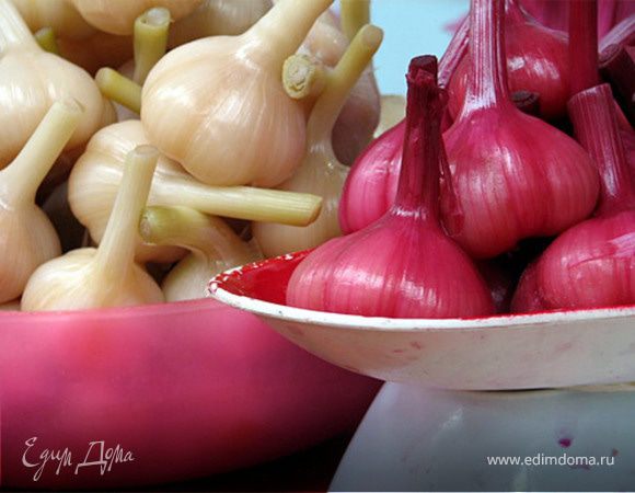 Маринованный чеснок Маринованный чеснок