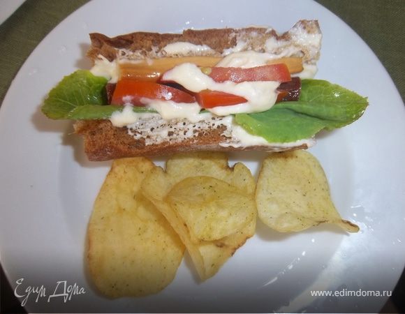 Хот-дог с охотничьей колбасой