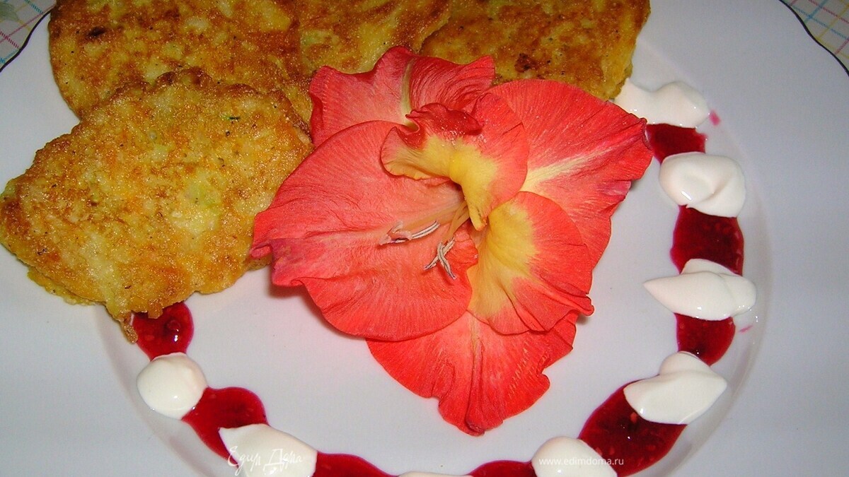 Экспромт с яблоками, кабачками и тыквой (или просто оладушки)