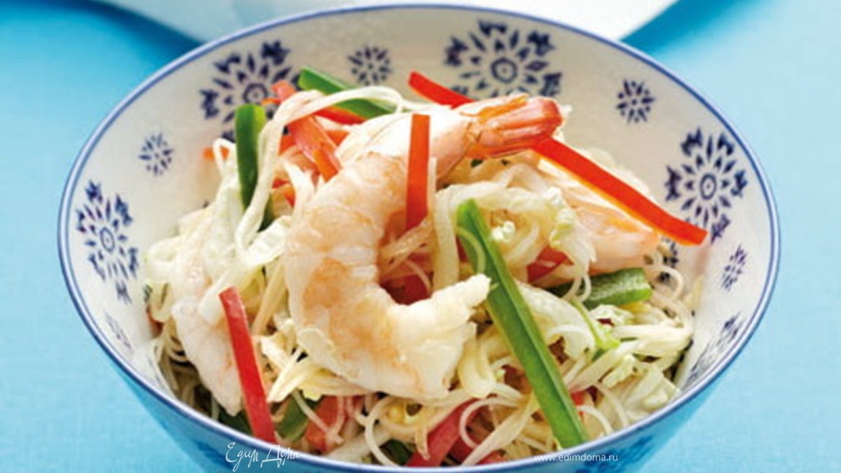 Салат с фунчозой