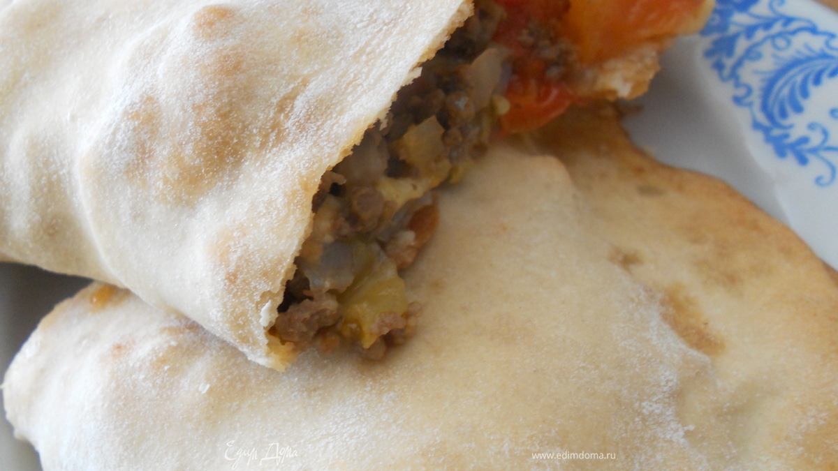 Итальянская пицца Кальцоне