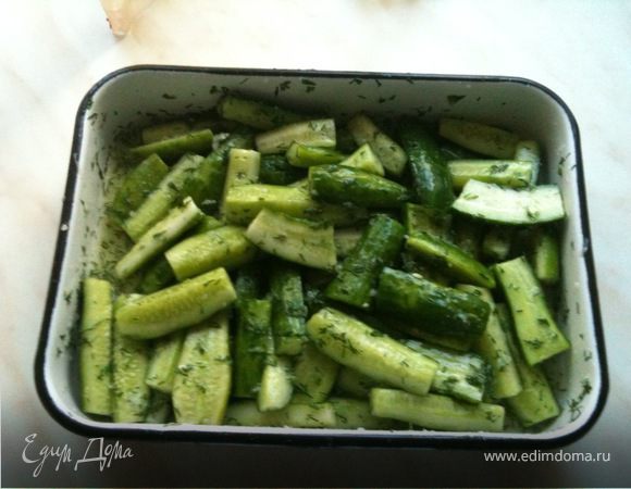 Быстрые чесночные огурчики Быстрые чесночные огурчики