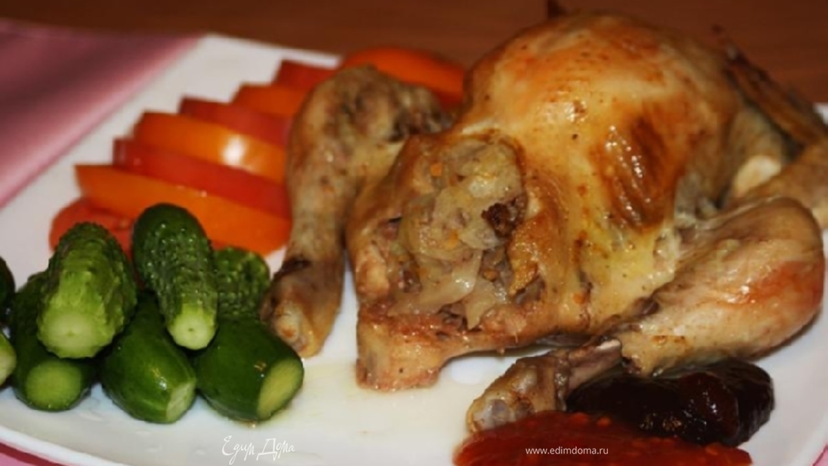 Курица, фаршированная кислой капустой (в рукаве)