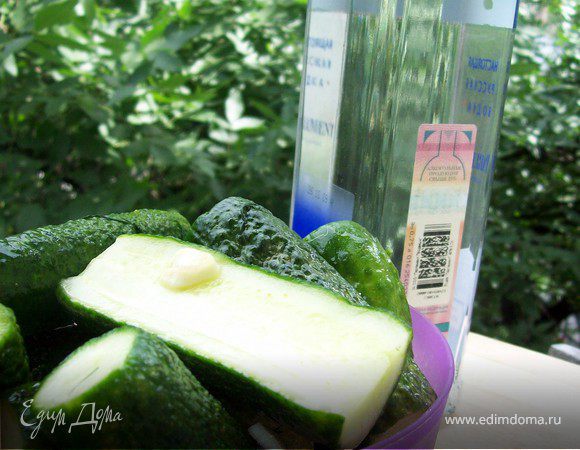 Малосольные огурчики в пакете Малосольные огурчики в пакете