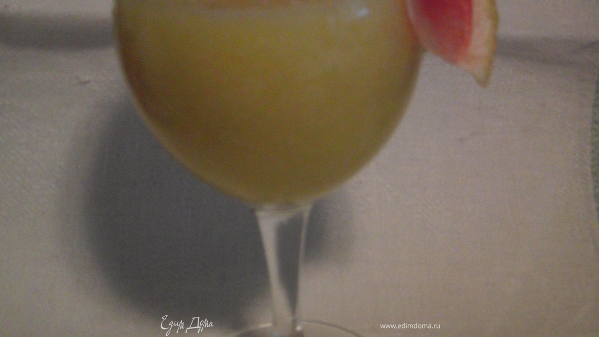 дынно-манговый коктейль.