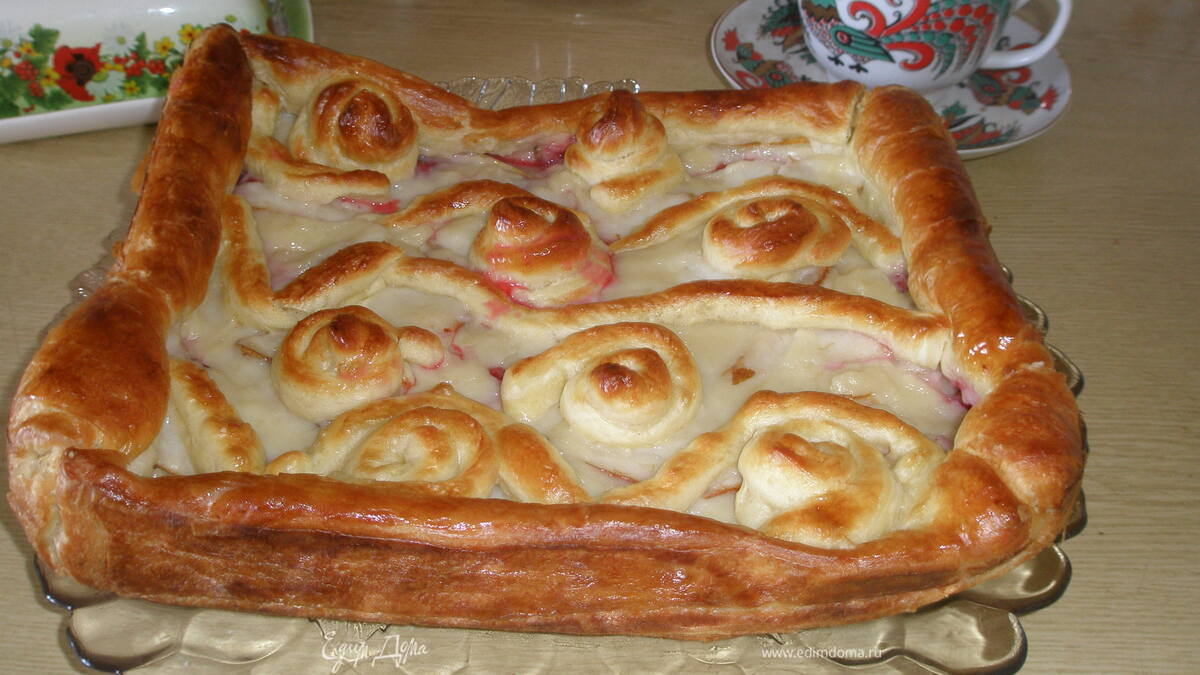 Мельфой с грушами и малиной