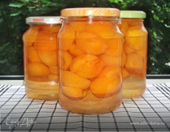 Абрикосы половинками Абрикосы половинками