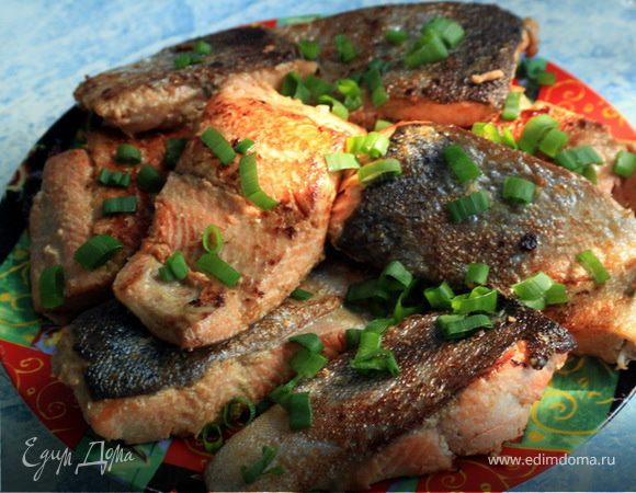 Красная рыбка в горчично-соевом маринаде