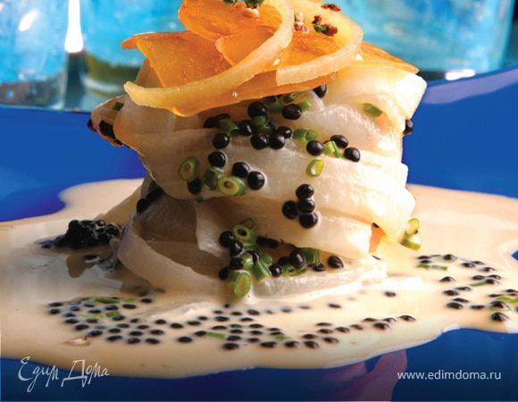 «Карбонара» из дайкона с ботаргой и лимонной цедрой