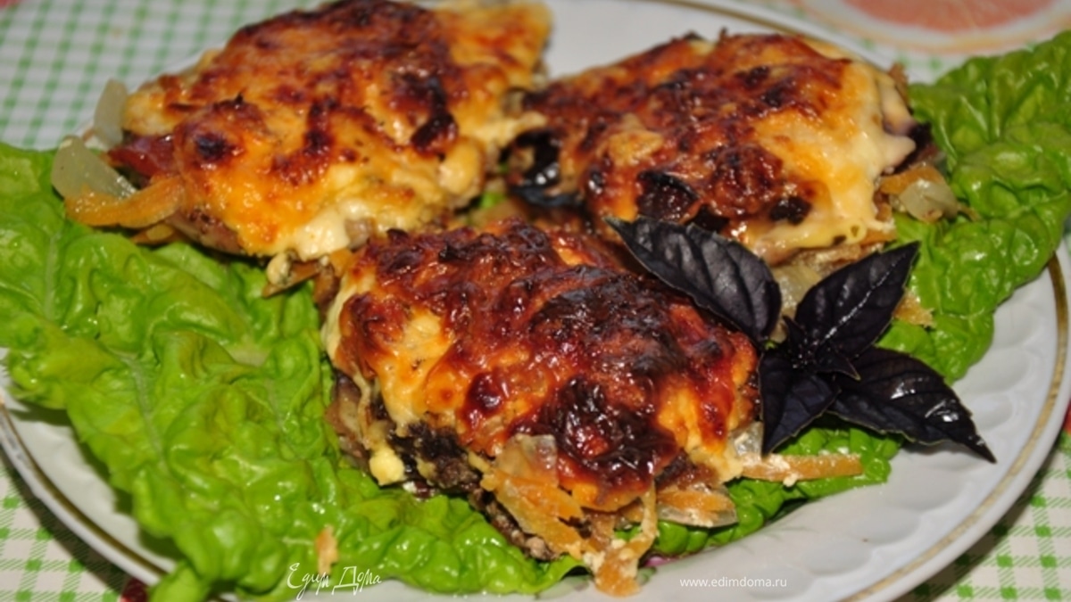 Отбивные с черносливом и курагой