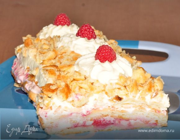 Пирожные "Нежность" с малиной