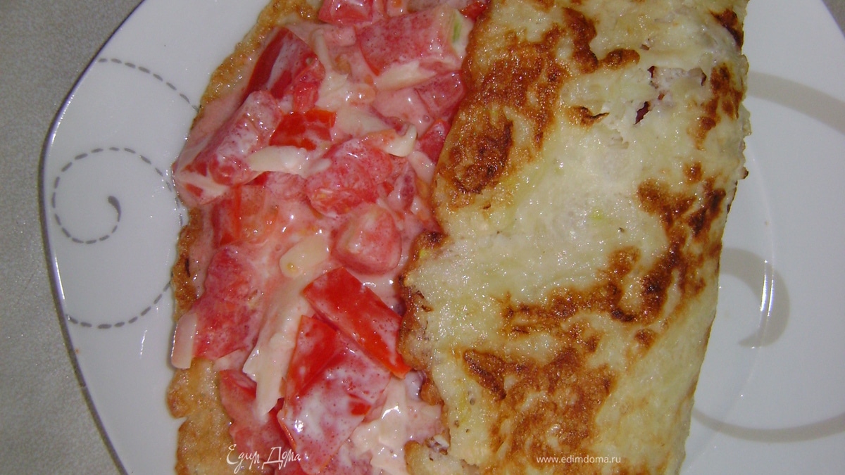 Быстрый и сытный кабачковый блинчик с начинкой