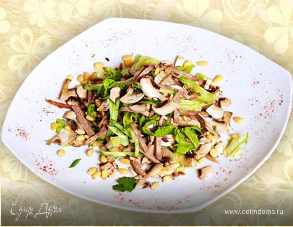 Салат с Дор Блю, шампиньонами и грейпфрутом