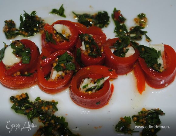 Рулетики " Перчик с моцареллой" Рулетики " Перчик с моцареллой"