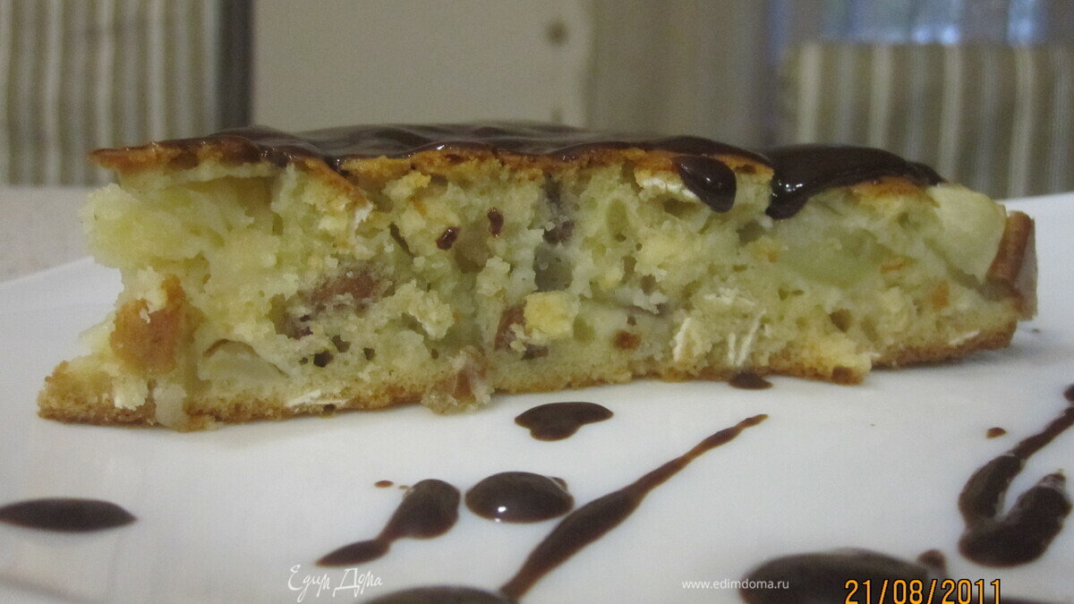 Яблочный пирог с медом и овсяными хлопьями