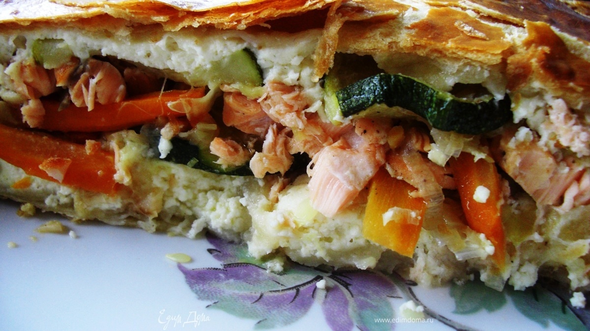 Пирог с лососем