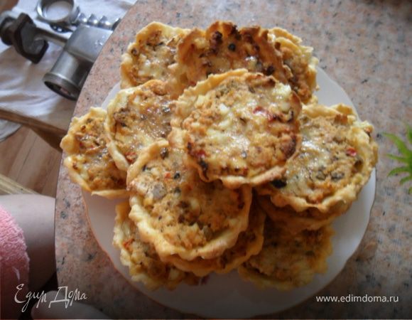 Корзиночки с курицей и грибами Корзиночки с курицей и грибами