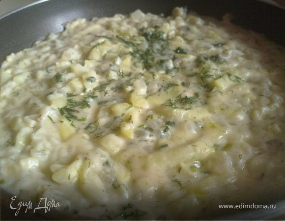 ТУШЕНЫЕ КАБАЧКИ С МУЧНОЙ ЗАПРАВКОЙ ПО-ВЕНГЕРСКИ