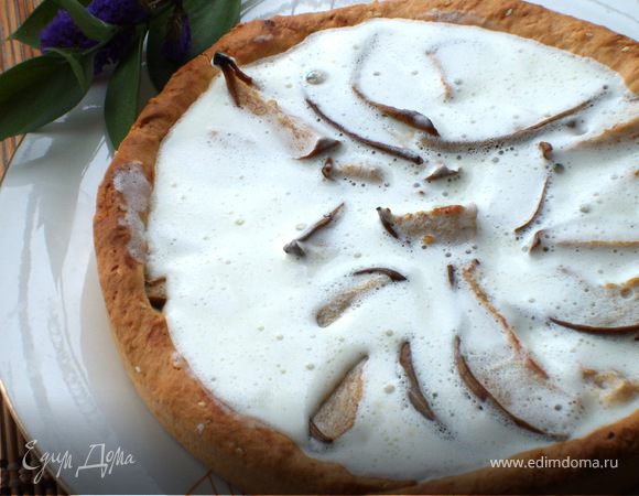 Грушевый пирог с финиками по мотивам Ю.Высоцкой