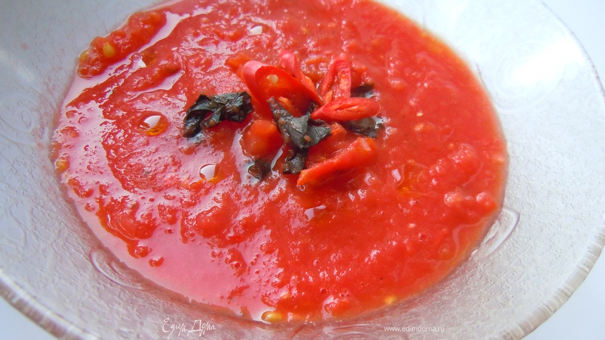 Острый томатный суп-пюре из запеченных помидор