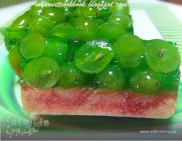 Торт-желе с виноградом