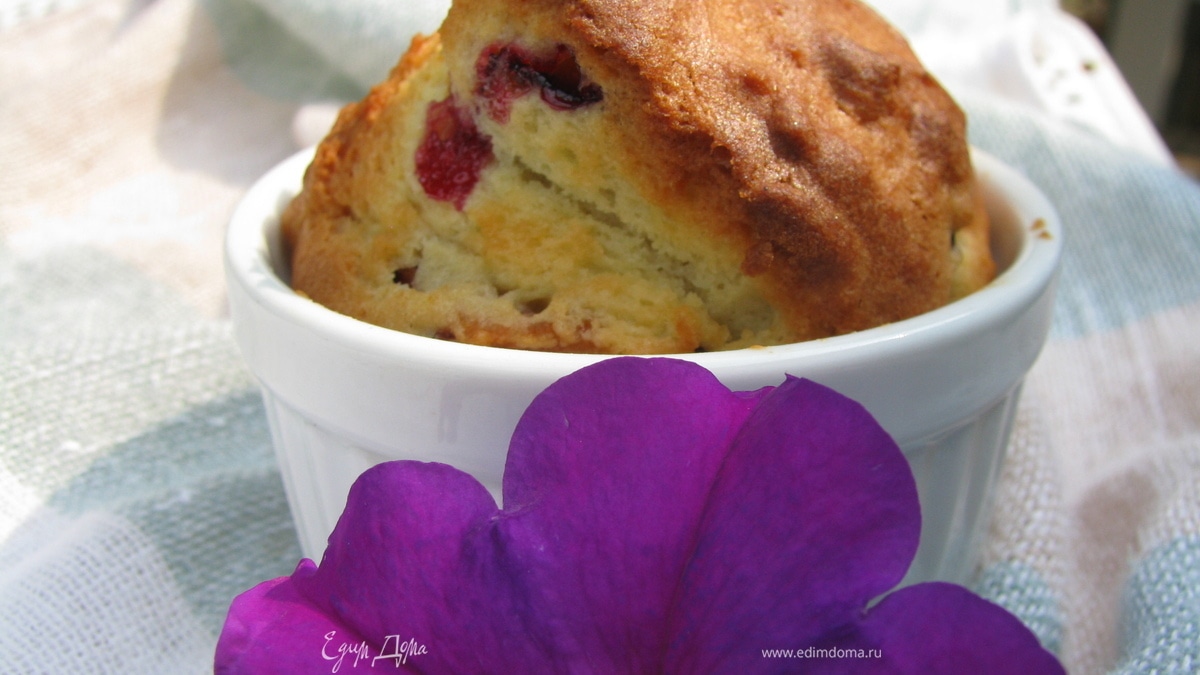 Мини-кексы со сливами