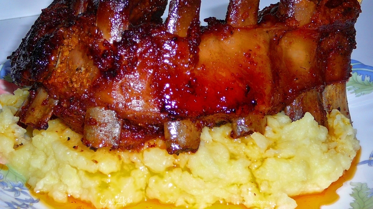 Свиные ребра в медово-апельсиновой карамели