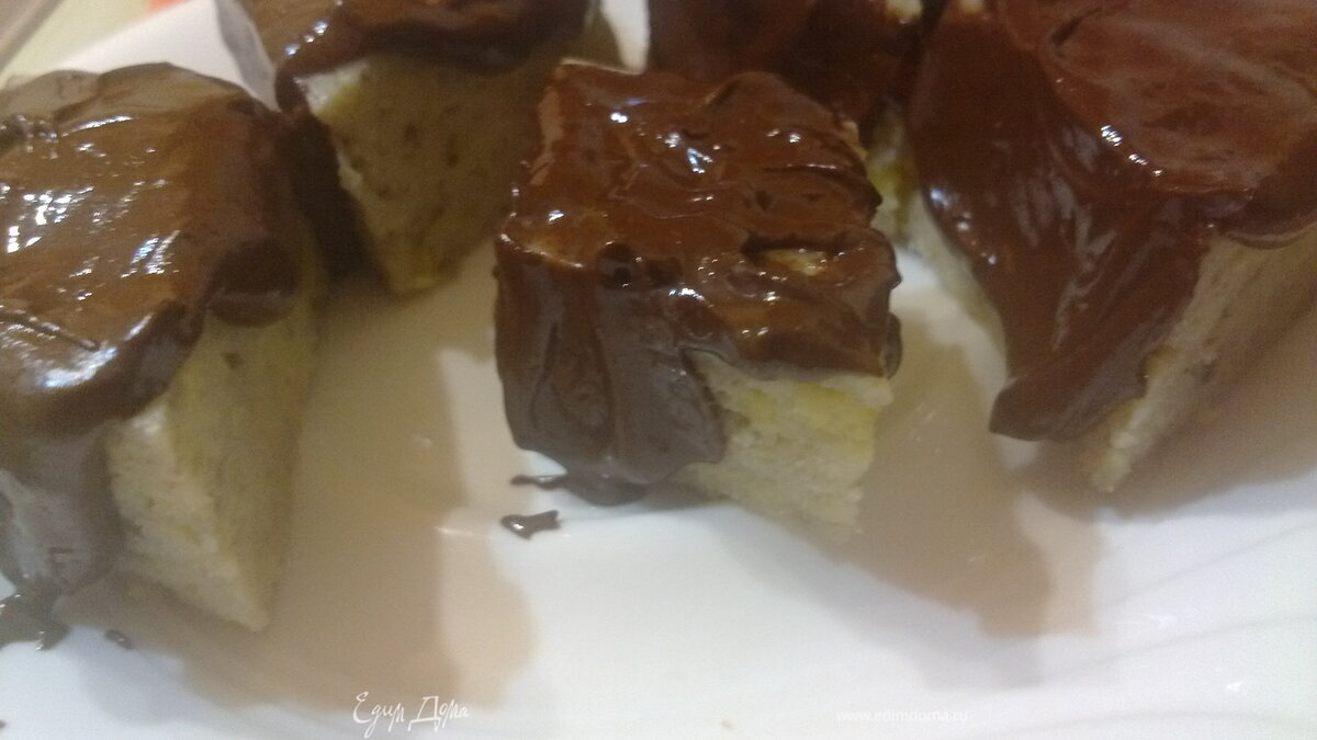 Манно-банановые пироженки ( в пароварке)