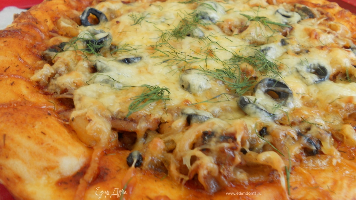 Пицца с морским коктейлем