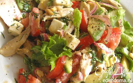 Рецепт Салат с запеченной куриной грудкой, овощами и адыгейским сыром