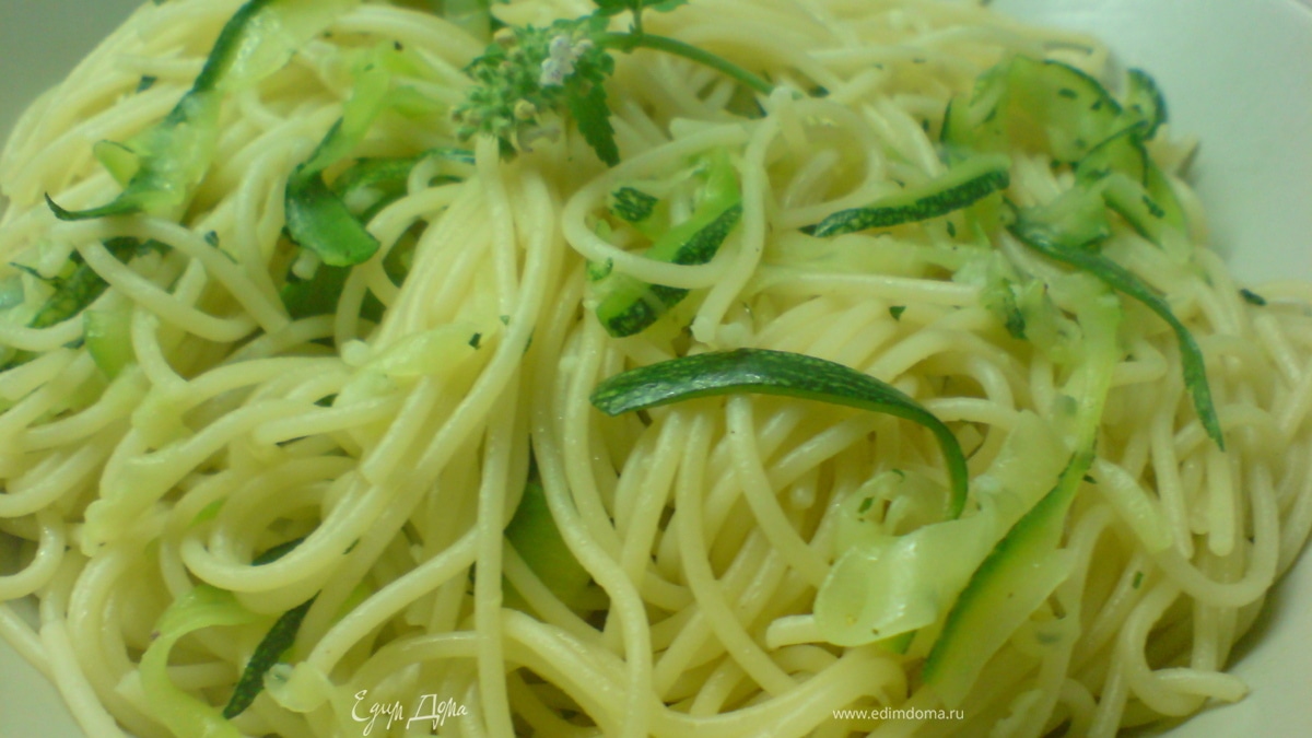 Паста с цукини и мятой