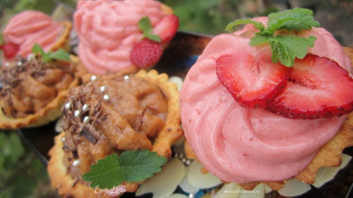 Корзинки с воздушным муссом.