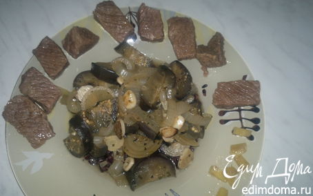 Рецепт Мраморная говядина с гарам масала и рис нерона с баклажаном и шалотом