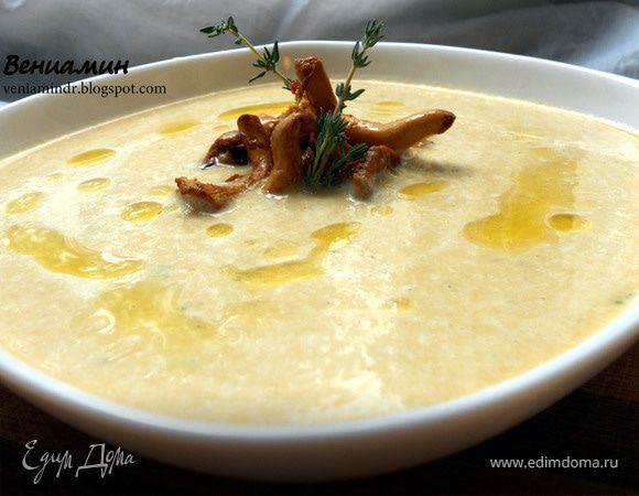 Чечевичный суп-пюре с лисичками