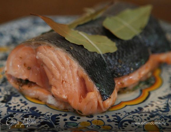 Запеченная семга с чесноком, тимьяном и кориандром Запеченная семга с чесноком, тимьяном и кориандром