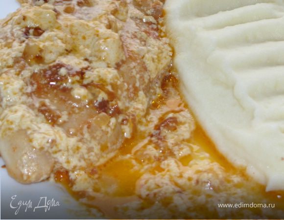 Куриные бедрышки в сливочном соусе Куриные бедрышки в сливочном соусе