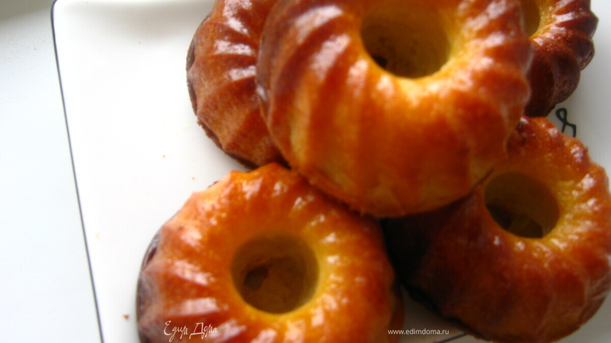 Мягкое карамельное печенье "Канеле"