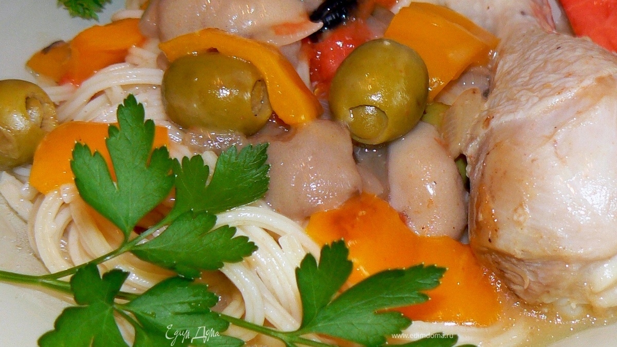 Курица с оливками