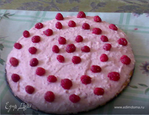 Малиново-творожный торт