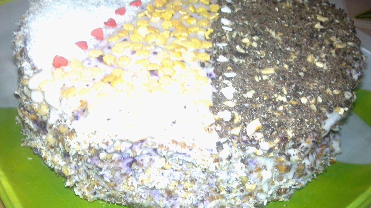 Тортик миндальный с черникой