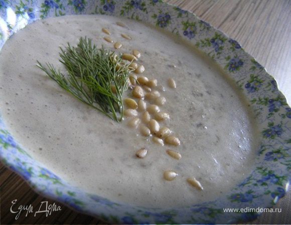 Сrema di funghi porcini con crostini all*aglio