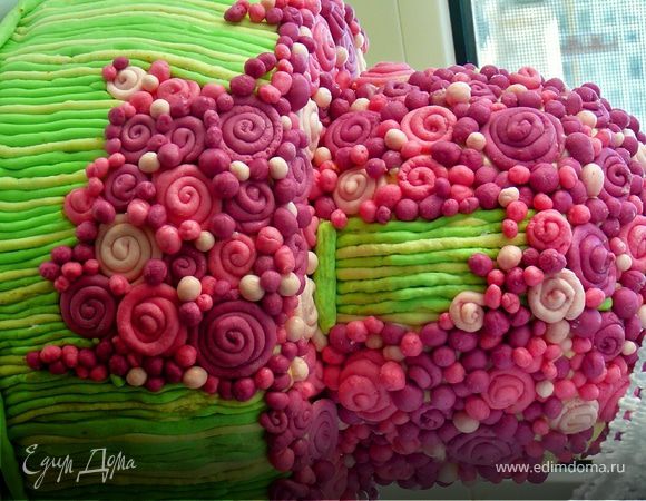 Торт "Цветочная поляна" Торт "Цветочная поляна"
