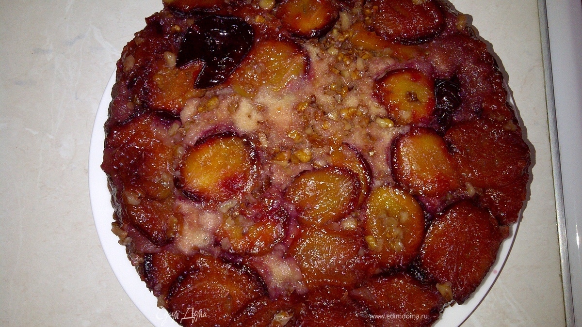 Татен со сливами