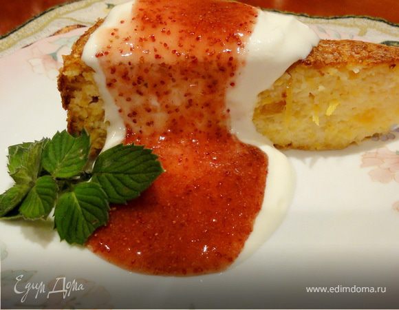 АЛЕВИНЧ (творожно - кукурузная запеканка со сметаной и тертой земляникой с сахаром) АЛЕВИНЧ (творожно - кукурузная запеканка со сметаной и тертой земляникой с сахаром)