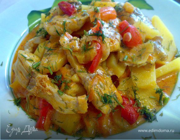 Филе щуки тушеное с овощами.