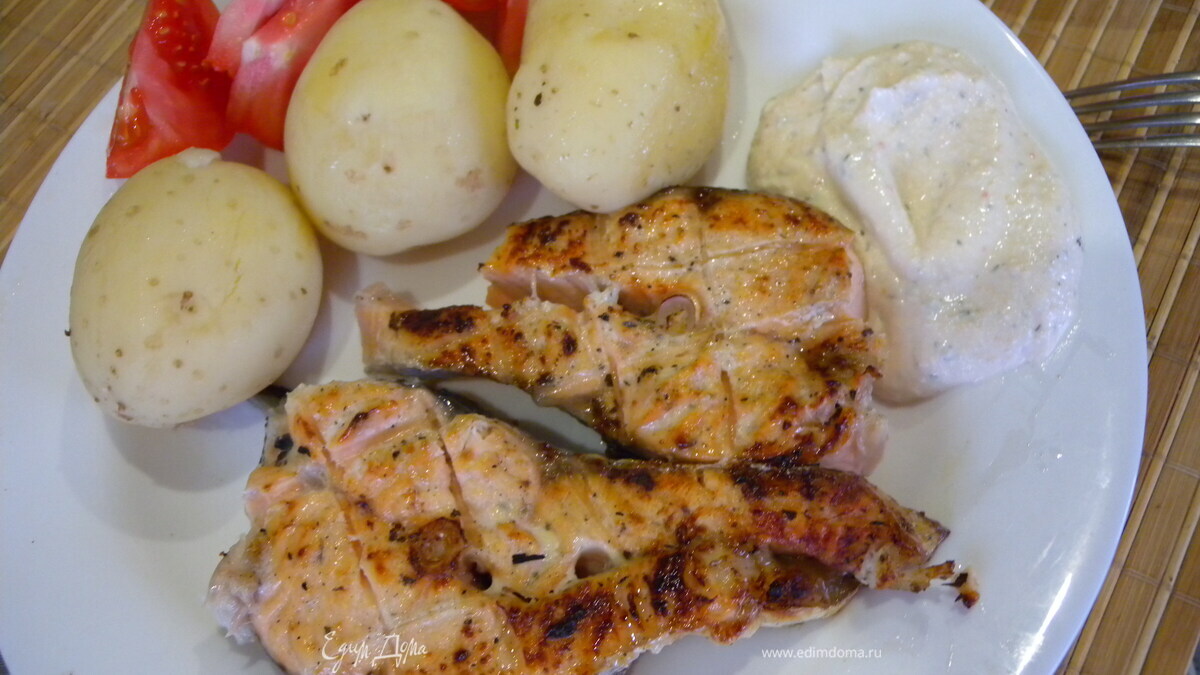 Мускатная рыба гриль + творожный соус