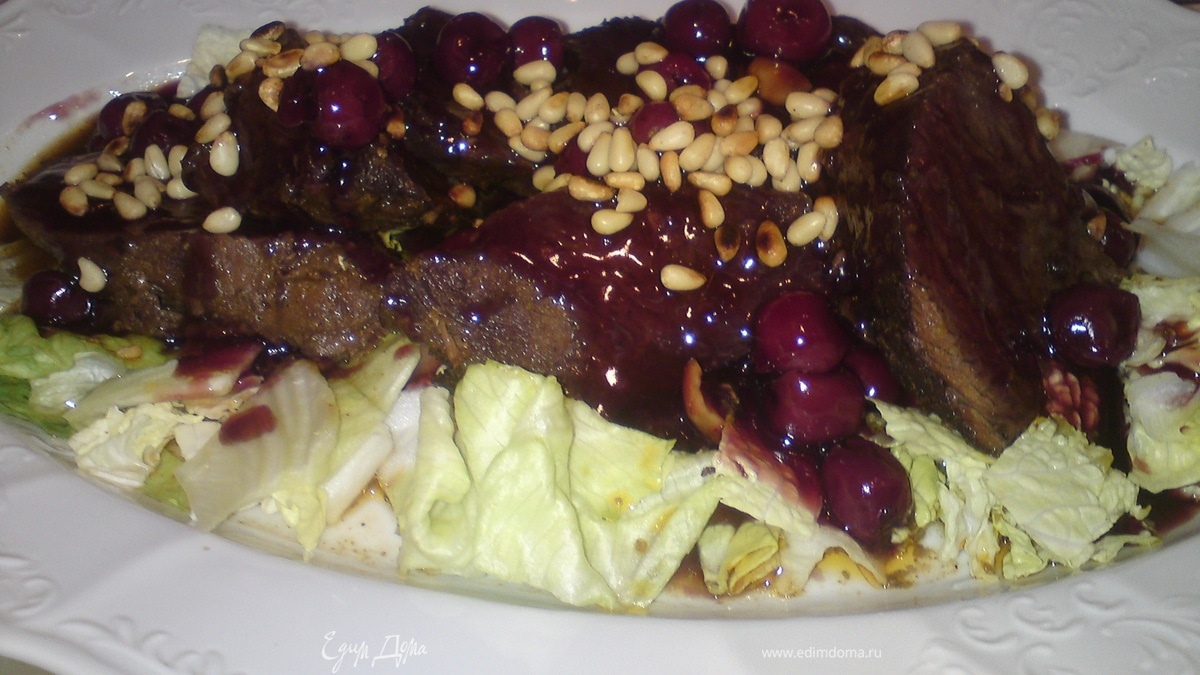 Телятина под вишней