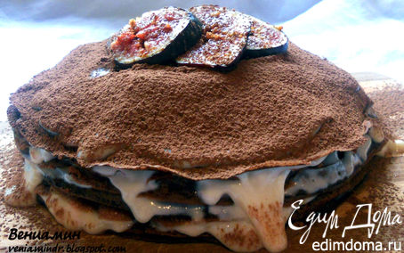 Рецепт Шоколадный блинный пирог с инжиром и двумя видами крема