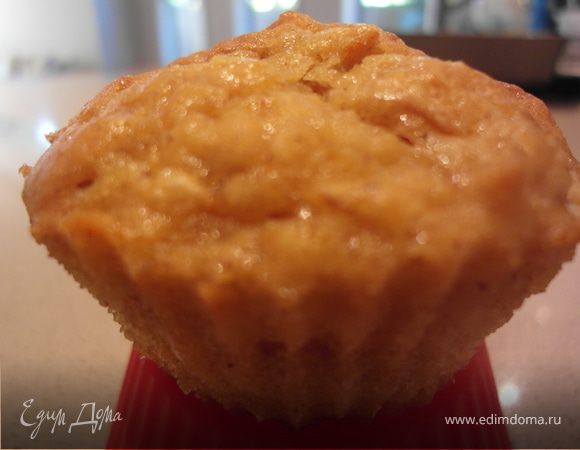 Морковные маффины с макадамией и ананасом