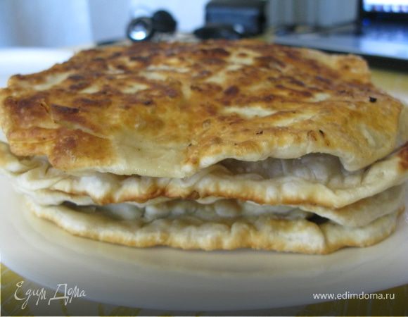 Слоеные лепешки с начинкой